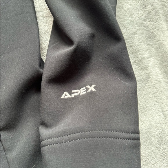 The North Face Apex Bionic Soft Shell Jacket - Picture 5 of 10